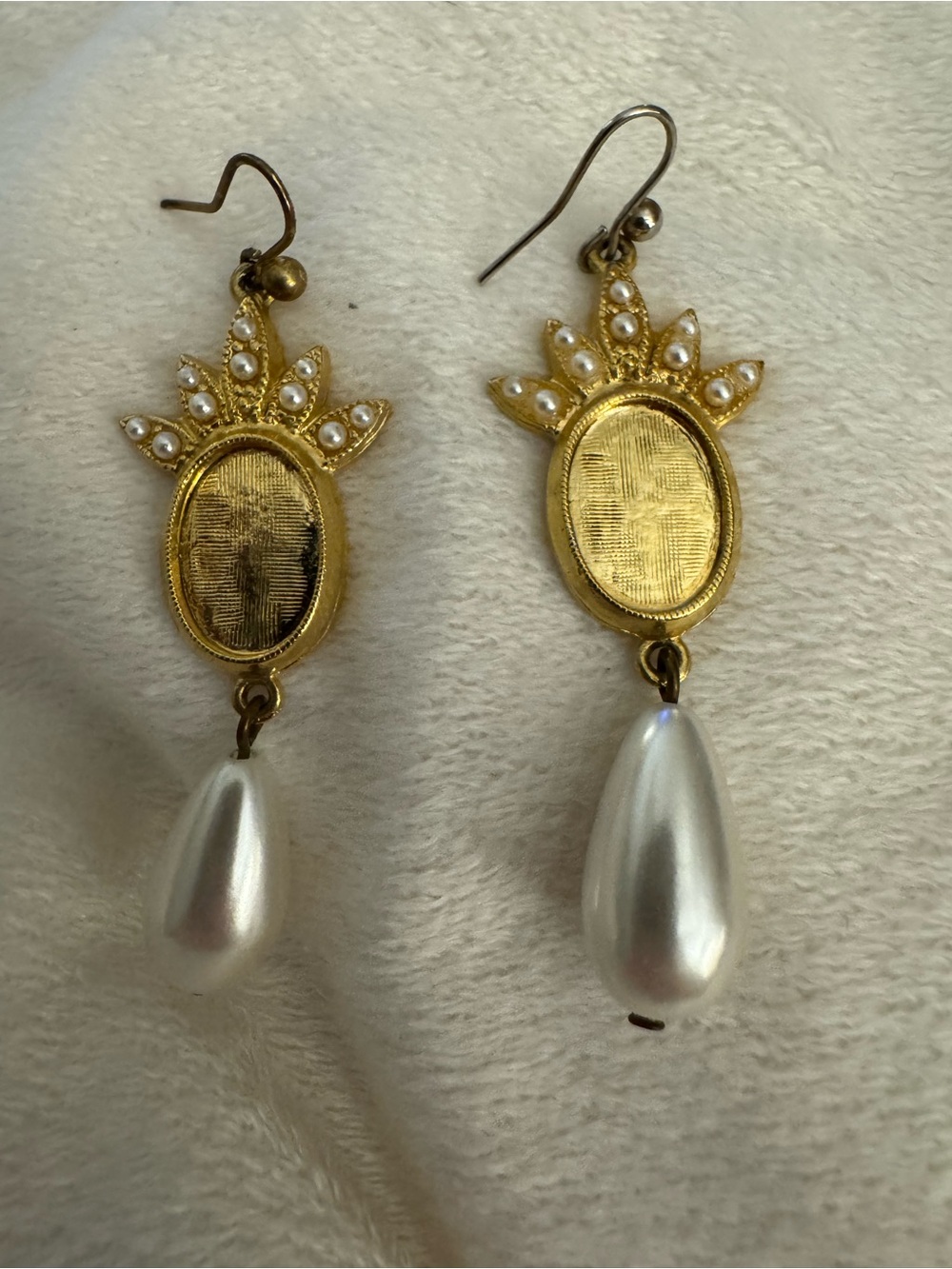 Vintage Gold Pearl Drop Crown Earrings for Women - Elegant Faux Pearl Teardrops